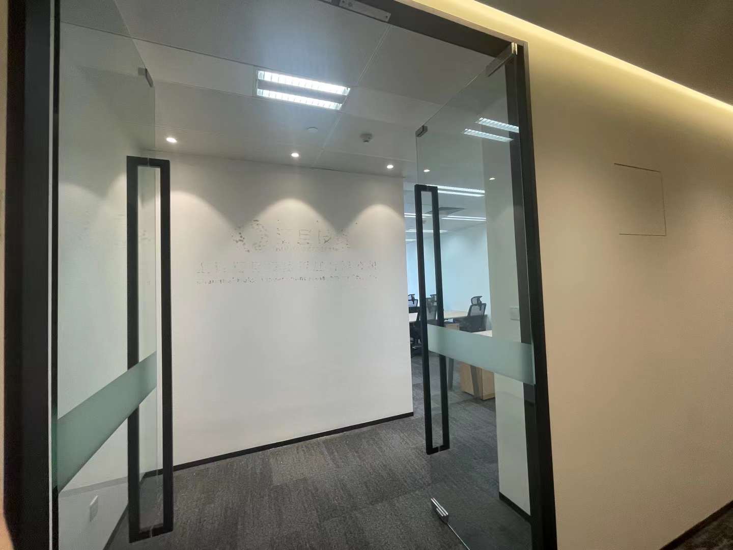 上海陆家嘴时代金融中心出租120平